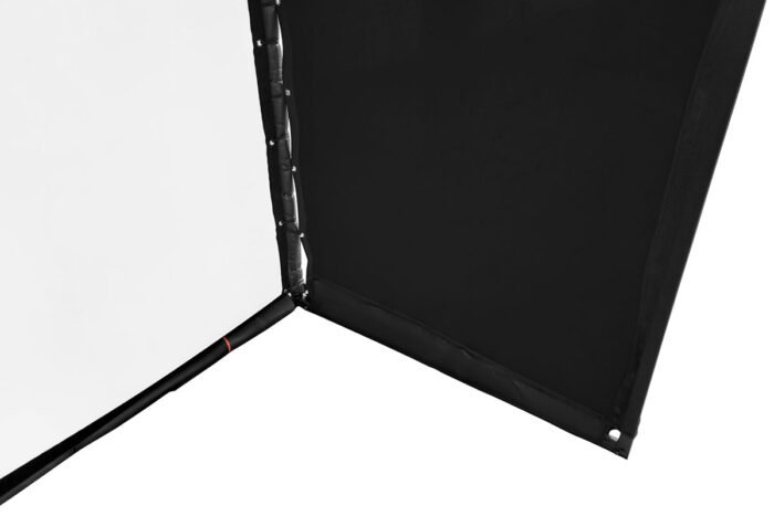 GolfSimBay_BottomCorner GolfSim Bay Series Bottom Corner